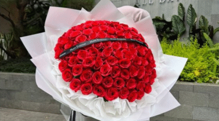 Buket Bunga Mawar Merah Asli