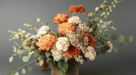 Tips Merangkai Bunga Meja Tamu
