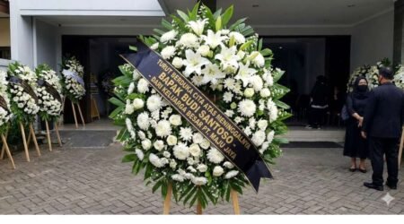 Standing Flower Duka Cita